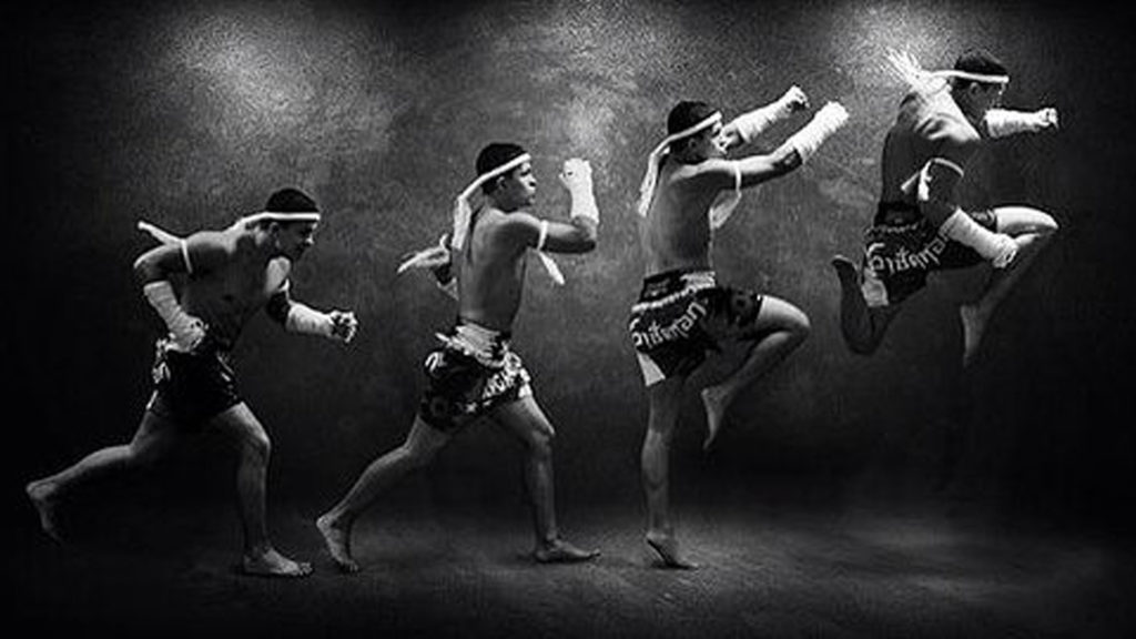 Treino de Muay Thai Champions Factory