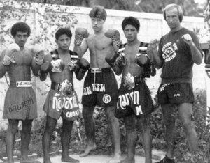 Read more about the article Morre Jan Plas, um dos maiores nomes do Muay Thai