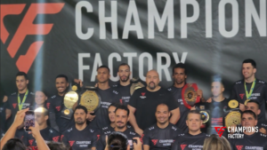 Read more about the article Comunidade Champions Factory Muay Thai em peso!