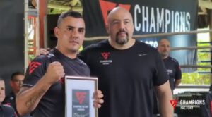 Read more about the article Reconhecimento de Mestres no Champions Factory Master series 21 anos