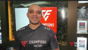 Read more about the article Mestre Lamar da Silva há 20 anos na Champions Factory
